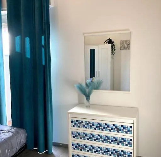 Oleandri Tiny House A 100 Mt Dal Mare شقة دْيانو مارينا